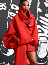 Filename=00227.jpg
Filesize=5309KiB
Dimensions=2730x4096
Date added=Sep 18, 2025 00227.jpg