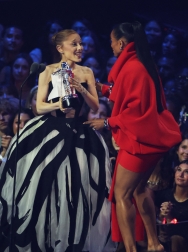 Filename=00264.JPG
Filesize=5047KiB
Dimensions=4096x2779
Date added=Sep 18, 2025 00264.JPG